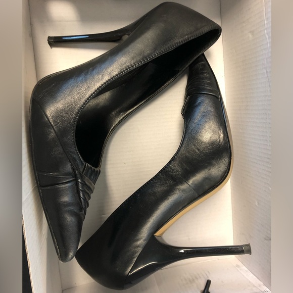 ALDO genuine leather size 37 women’s heels - Picture 1 of 8